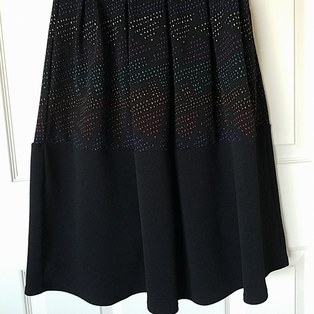 Amazing Dipped Rainbow Dot Amelia
